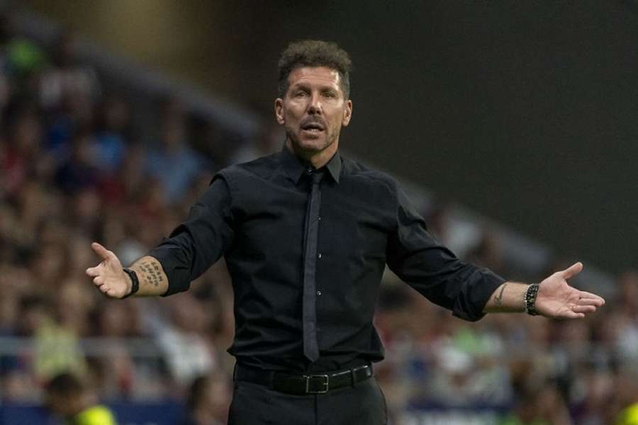 Atletico Madrid coach Simeone anticipates additional signings: Inquire about chasing Real Madrid post-deadline.