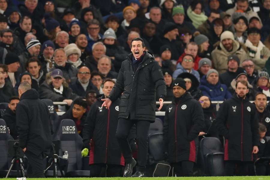 Emery Eager to Strengthen Villa's Squad