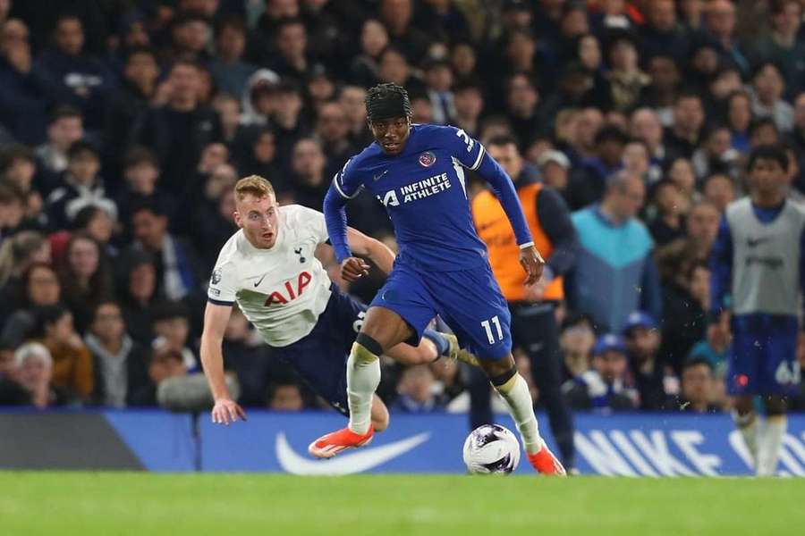 Chelsea winger Madueke proud to receive England squad call-up