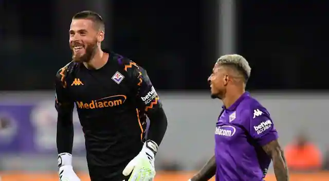  David de Gea shines as Fiorentina secures victory against AC Milan in thrilling Serie A match