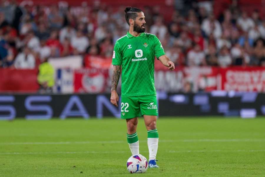 Real Betis midfielder Isco opens up about his epileptic seizure ordeal